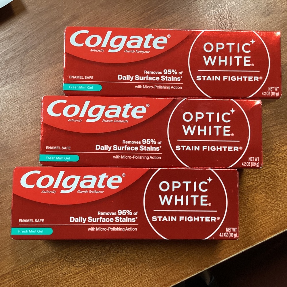 Colgate Optic White Toothpaste Stain Fighter Bundle of 3 New